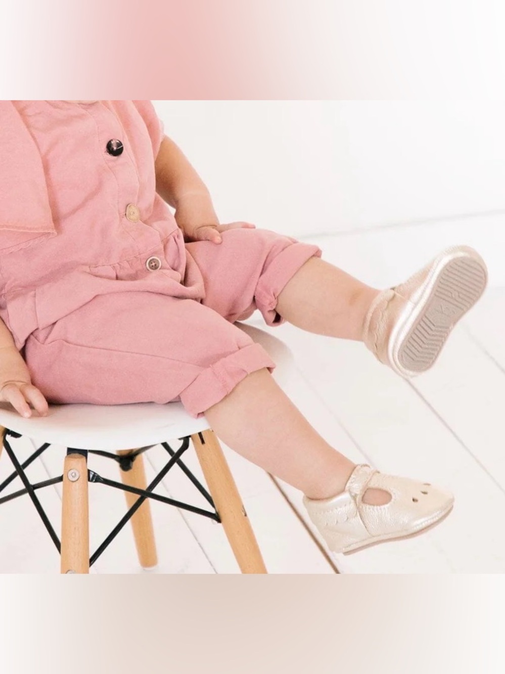 Freshly Picked PLATINUM MARY JANE BABY SHOE Size: 2